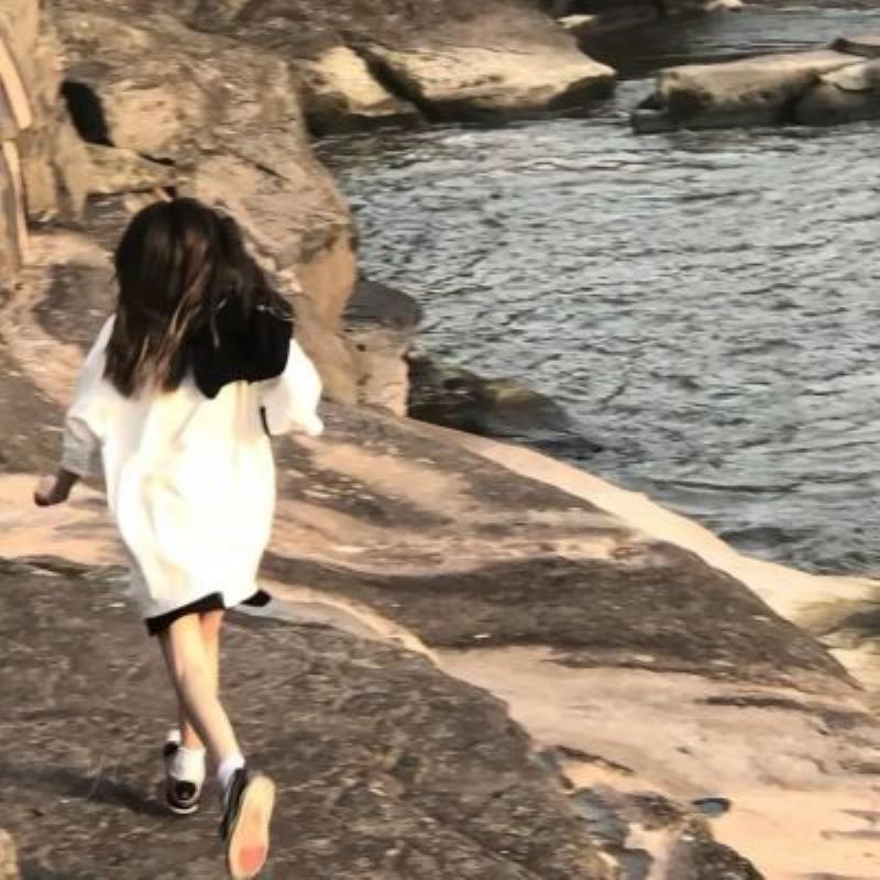 蓋州私人導(dǎo)游蘿莉車模俞諾