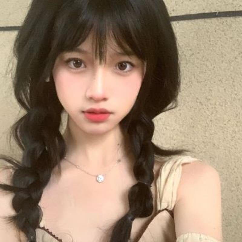 騰沖陪玩伴游草根網(wǎng)紅夏涵雙