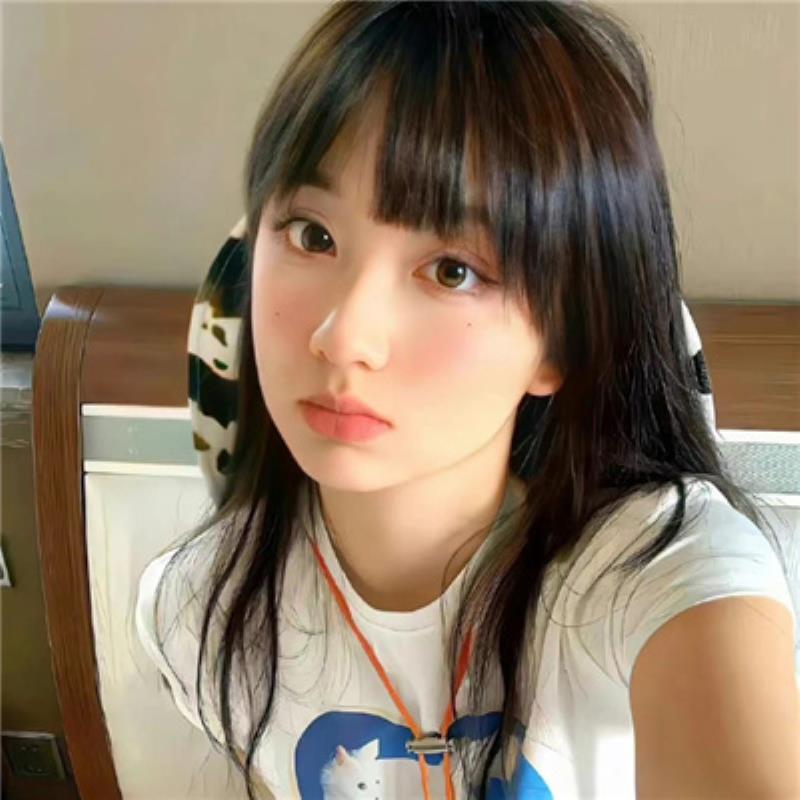 石首私人導游時尚空姐顏重芪