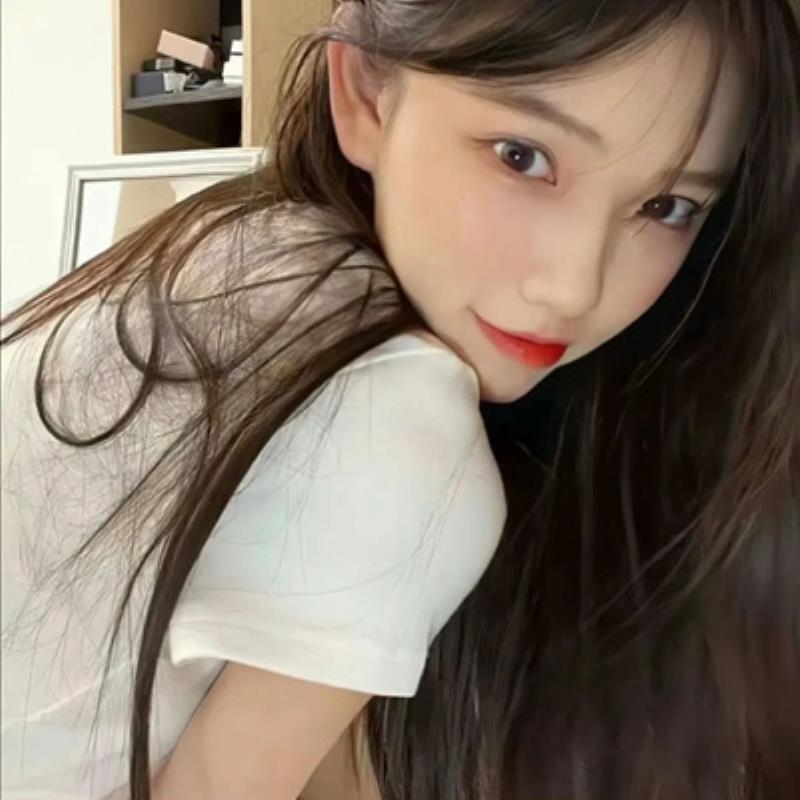 衛(wèi)輝結(jié)女伴旅游學(xué)生車模占覓?