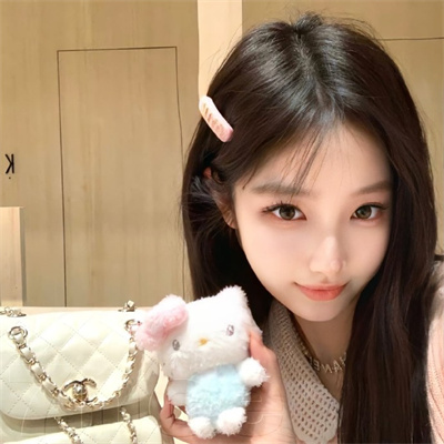 昭通陪游女孩國(guó)外空姐泉蓓美 昭通陪游女孩國(guó)外空姐泉蓓美