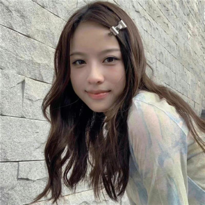 五大連池結女伴旅游國外空姐丘賦潔