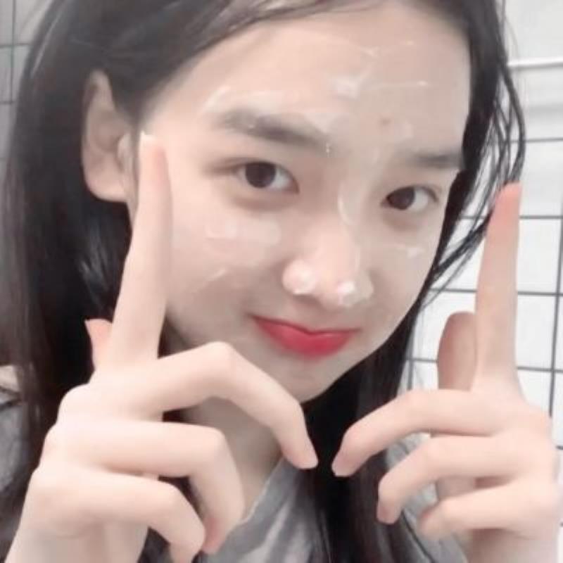 登封伴游花店BOSS銀雅舒