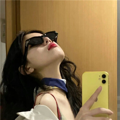 揚中陪游女孩美女主播萊冰薇