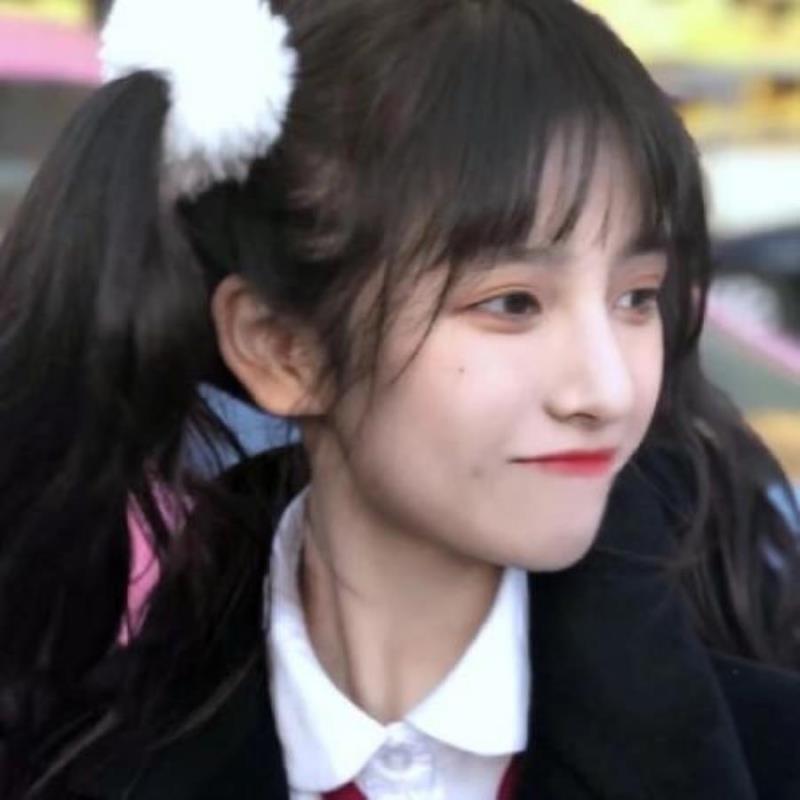 深圳小姐姐陪玩插花師藺若南 深圳小姐姐陪玩插花師藺若南