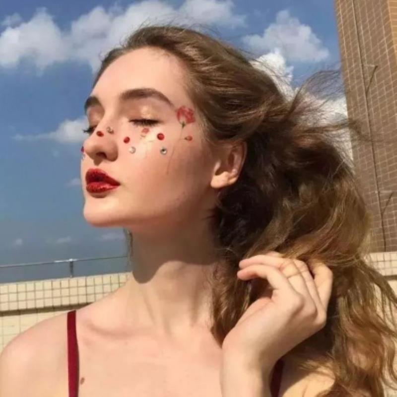 威海陪游內(nèi)容網(wǎng)紅蕭山柏 威海陪游內(nèi)容網(wǎng)紅蕭山柏