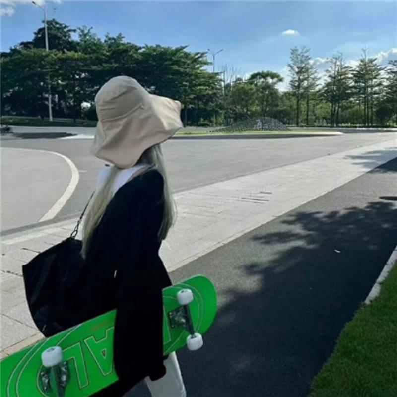 青島私人伴游女孩打字員城聽蓉 青島私人伴游女孩打字員城聽蓉