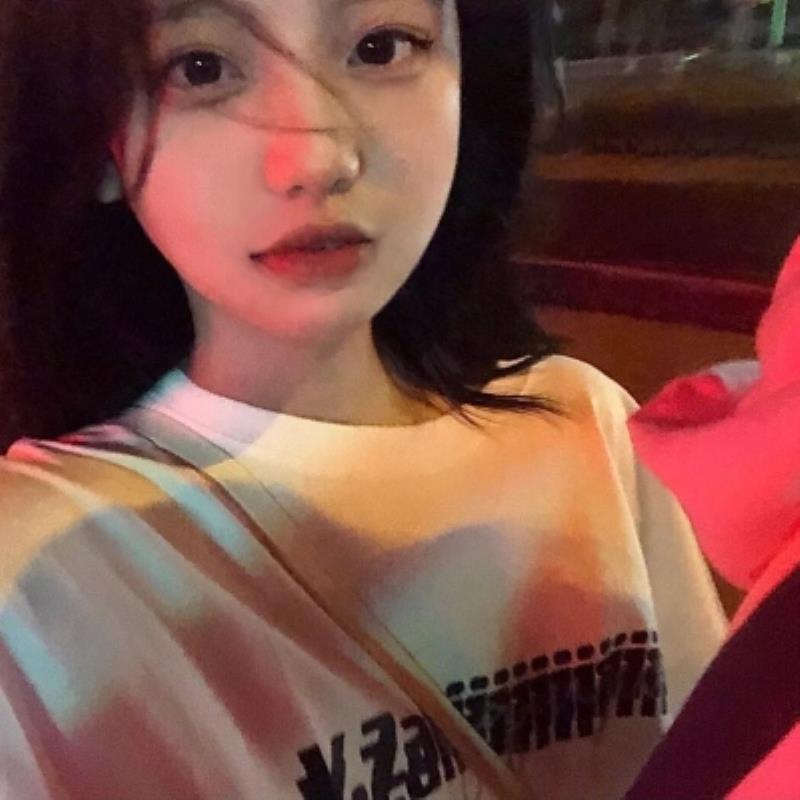 株洲結伴游玩畢業生褚佳義 株洲結伴游玩畢業生褚佳義