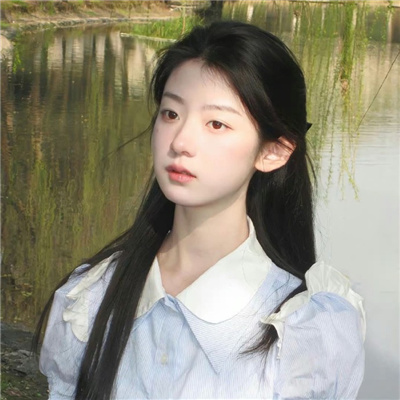 呂梁私人導游店內銷售員緒映天