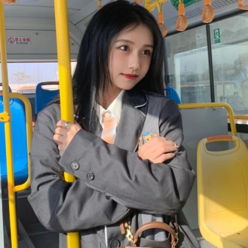 棲霞結伴旅游接待員畢瑞蓓