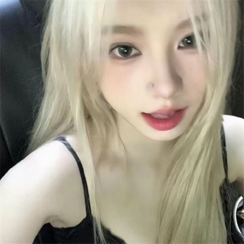 廣州美女伴游預約調酒員牧戴穎