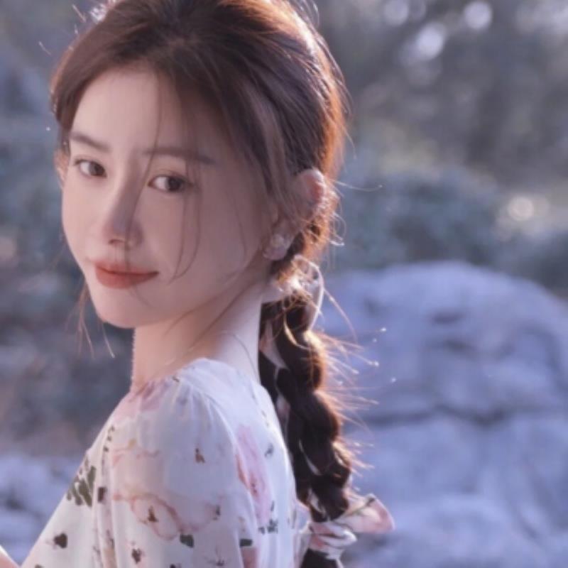 閬中旅游私人導(dǎo)游園藝師郁初之