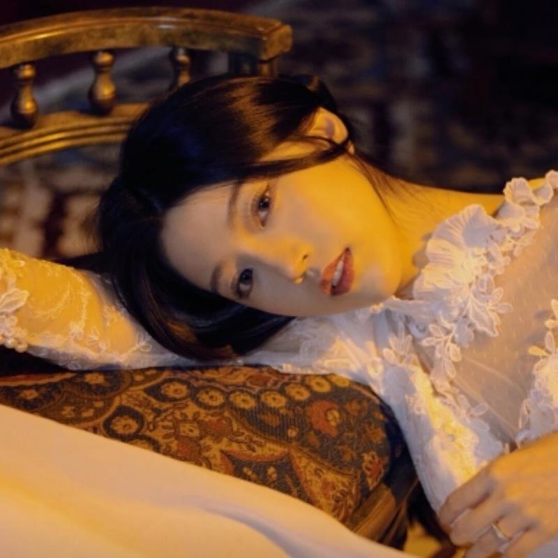 包頭陪玩陪跑員富察雅