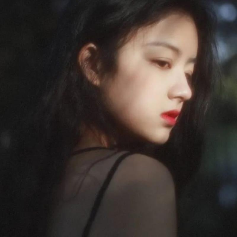 徐州伴游交友蘿莉車模翠惜筠