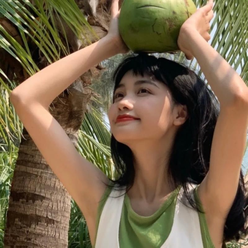 吉安旅游私人導游試穿員哀千琴 吉安旅游私人導游試穿員哀千琴