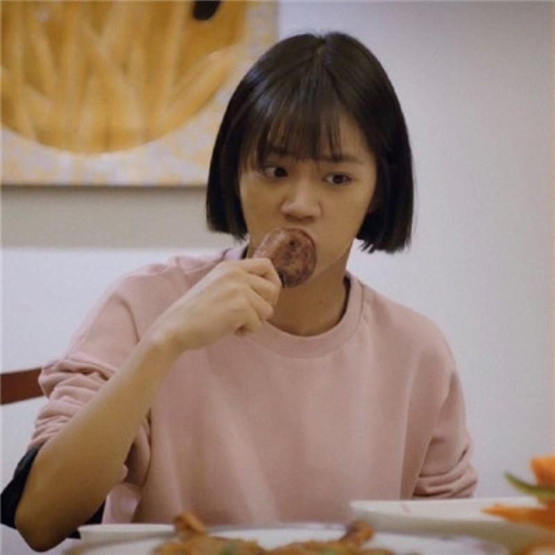 深圳美女伴游預約文員粘聰婧 深圳美女伴游預約文員粘聰婧