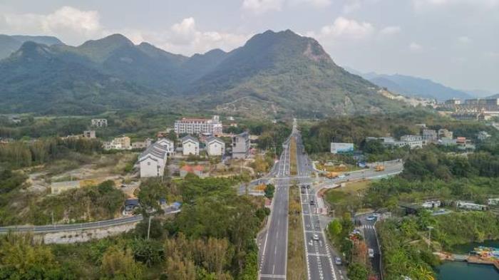中國落差最大的瀑布,負離子含量極高,位列廣東景區天然氧吧之首 中國落差最大的瀑布,負離子含量極高,位列廣東景區天然氧吧之首