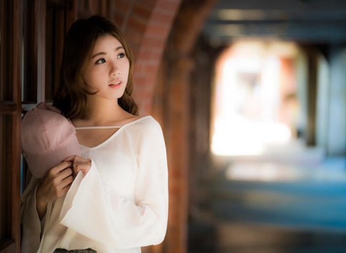 高端商務(wù)伴游如何預(yù)約實(shí)際上針對(duì)高端模特怎樣預(yù)約(組圖)