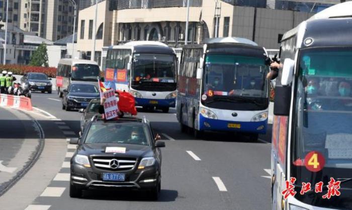 【北京伴游招聘】我為自己代言,去年北京,深圳房價飛漲 【北京伴游招聘】我為自己代言,去年北京,深圳房價飛漲