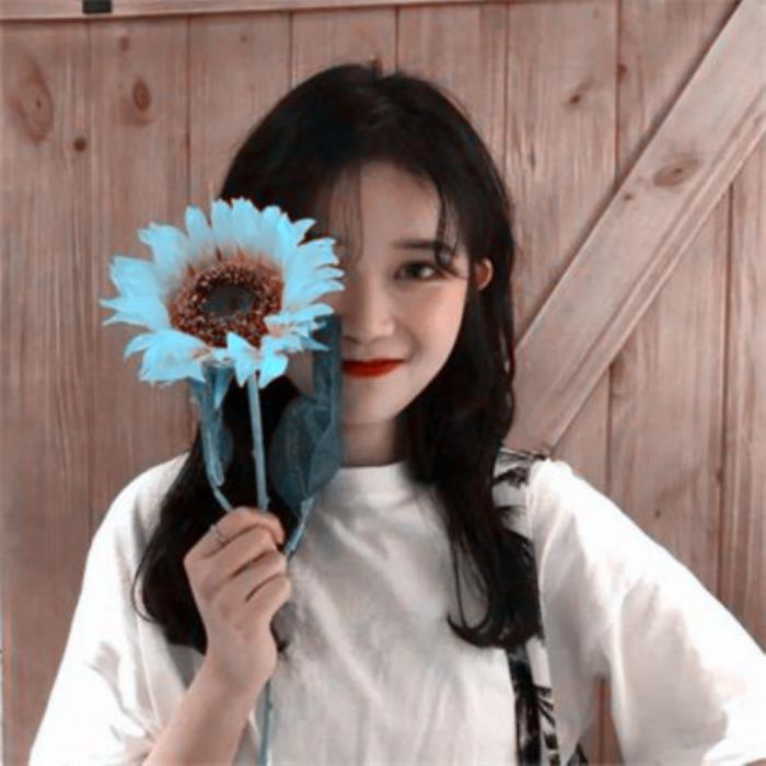 長沙商務(wù)伴游艷艷=招聘月薪百萬只要夠勤快上班不愁