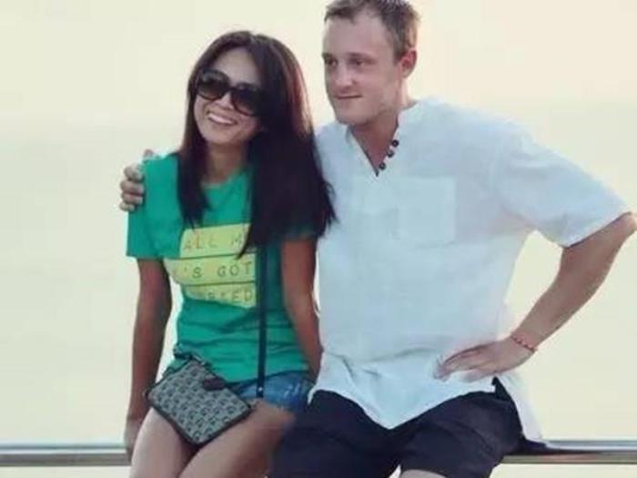 私人泰國(guó)伴游
關(guān)注確定不再關(guān)注此人嗎?關(guān)注不再嗎(圖) 私人泰國(guó)伴游
關(guān)注確定不再關(guān)注此人嗎?關(guān)注不再嗎(圖)