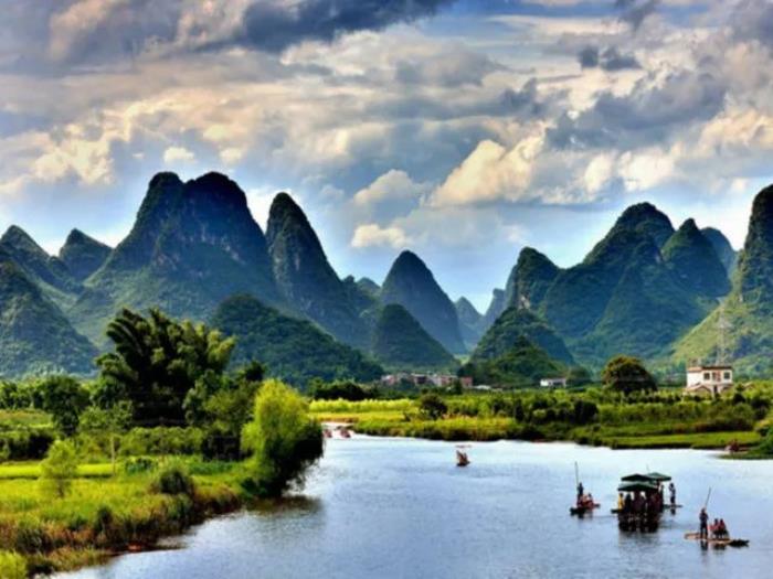 四月,這些浪漫的旅游景點,適合邂逅愛情 四月,這些浪漫的旅游景點,適合邂逅愛情