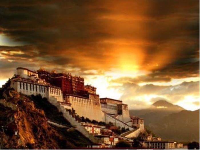 布達拉宮有世界一半的黃金，這座世界最高宮殿，到底有多神秘?
