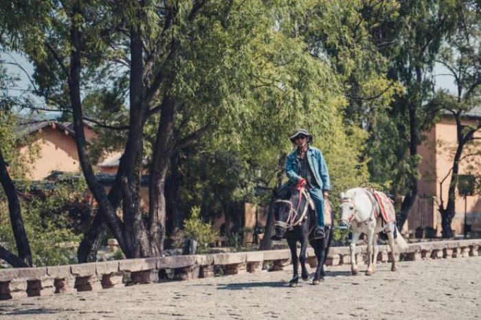 與敦煌齊名!這座藏在大理與麗江中間的千年古鎮,想去需趁早!