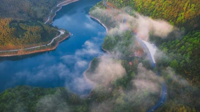 最美的風景,永遠在路上!適合春天出發的5條自駕路線,出發吧! 最美的風景,永遠在路上!適合春天出發的5條自駕路線,出發吧!