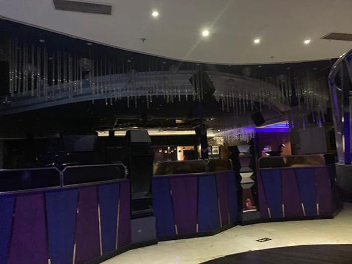 夜場招聘男模第一次見吳謝宇時經理帶隊經理會睜一只眼閉一只眼(組圖)