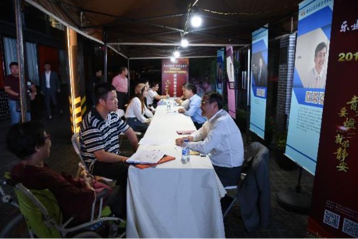 夜場招聘上海新增就業崗位58萬個提前兩個月完成全年目標任務 夜場招聘上海新增就業崗位58萬個提前兩個月完成全年目標任務