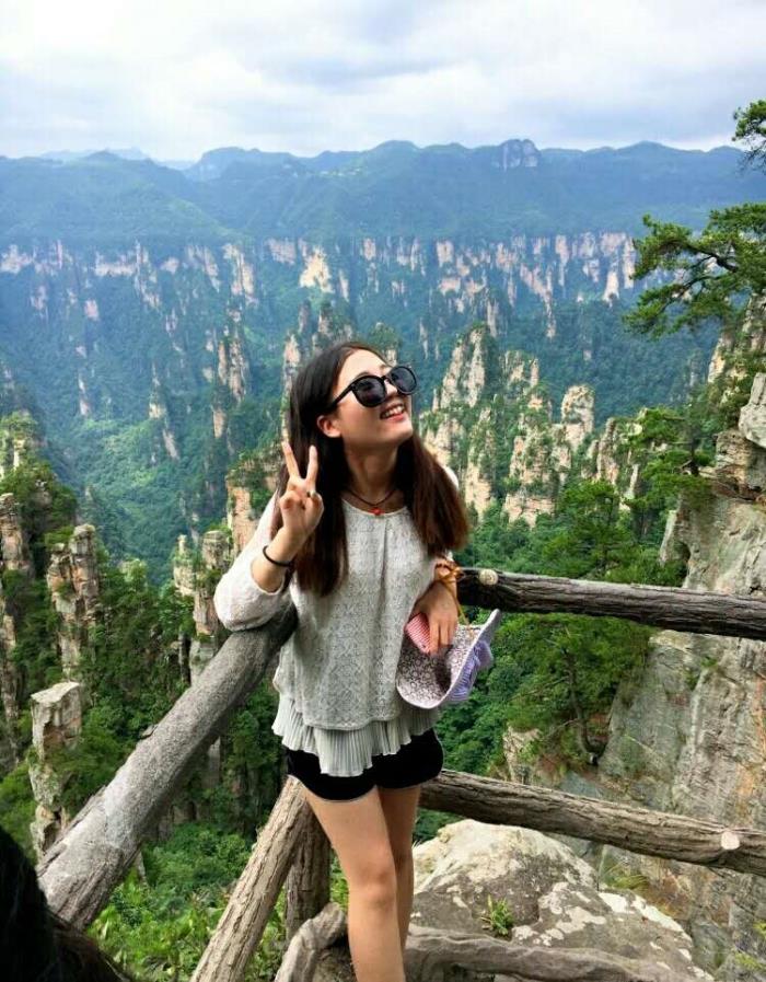 張家界當?shù)芈糜螆F租車和聘導(dǎo)游的旅行服務(wù)。。張家界旅游 張家界當?shù)芈糜螆F租車和聘導(dǎo)游的旅行服務(wù)。。張家界旅游