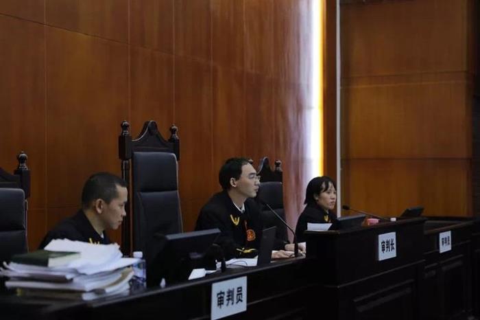 名校女生當外圍女半年騙1700萬長期從事賣淫犯罪活動 名校女生當外圍女半年騙1700萬長期從事賣淫犯罪活動