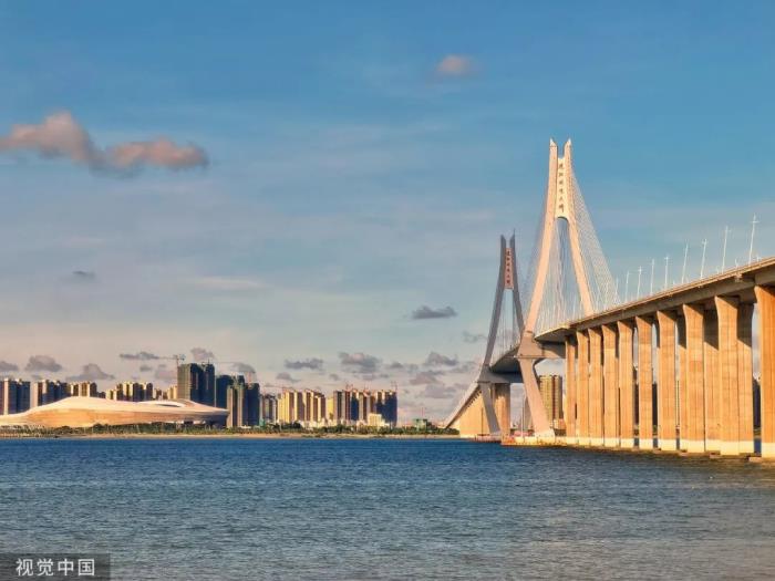 中國最能媲美三亞的城市 太湛藍了