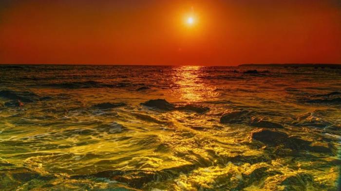 中國最能媲美三亞的城市 太湛藍了 中國最能媲美三亞的城市 太湛藍了