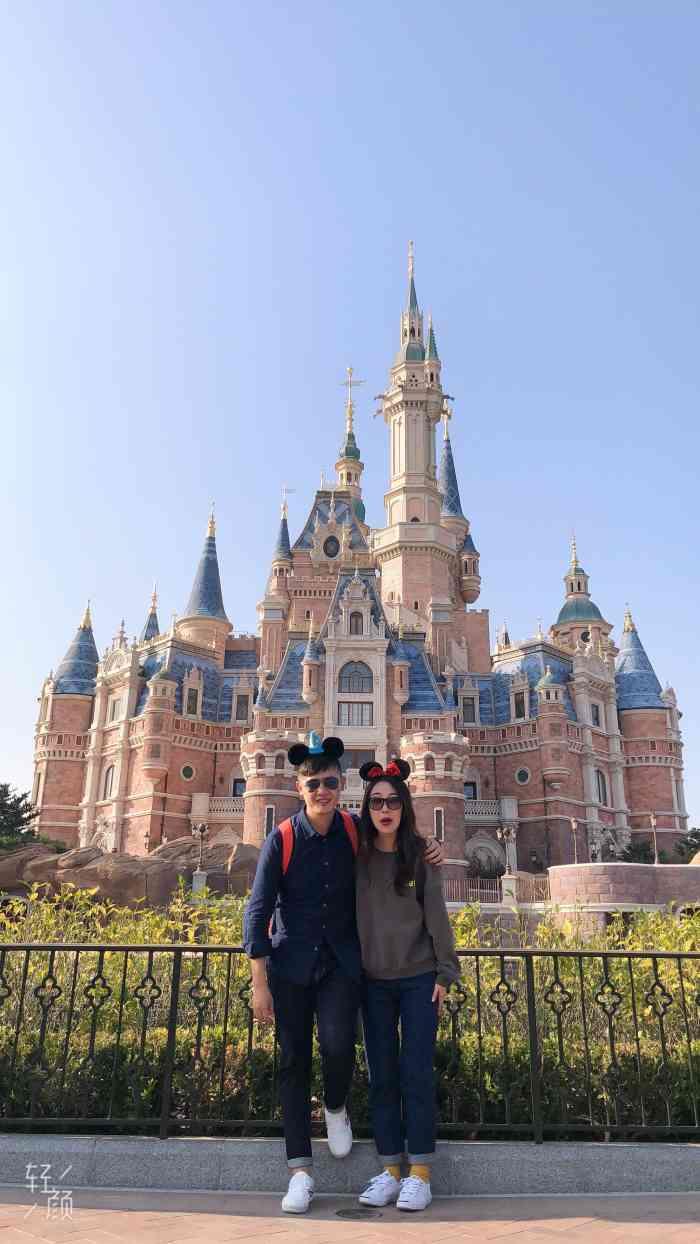 廣州私人伴游和廣州商務伴游價格可按天或按時收費