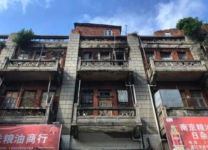 中國最能媲美三亞的城市 太湛藍了 中國最能媲美三亞的城市 太湛藍了