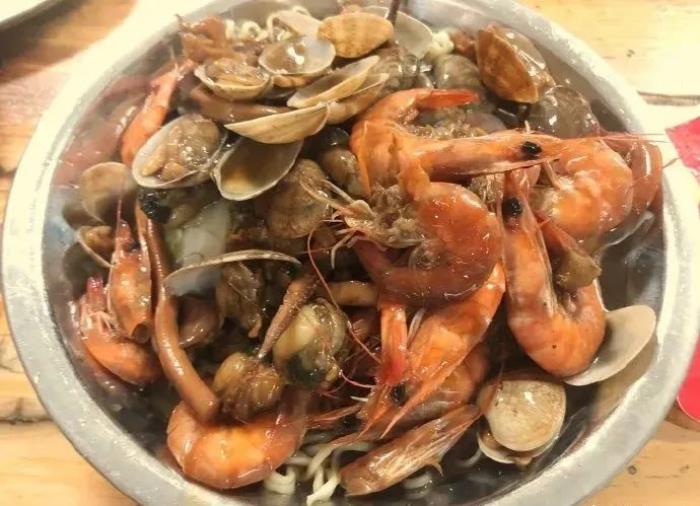 中國最能媲美三亞的城市 太湛藍了 中國最能媲美三亞的城市 太湛藍了