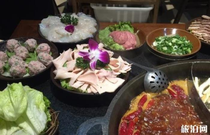 重慶地道的小吃街在哪里 重慶出名的小吃街推薦