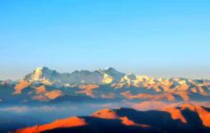 加烏拉山西藏景點