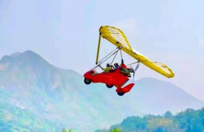 楠溪江航空飛行營(yíng)地 楠溪江航空飛行營(yíng)地