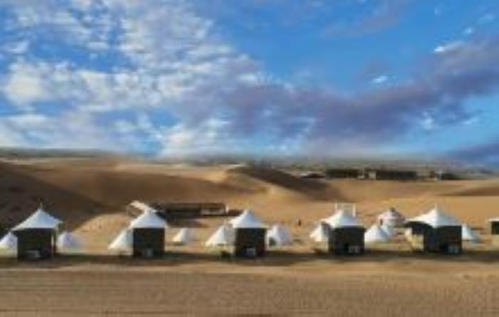 騰格里研學大本營露營地寧夏景點