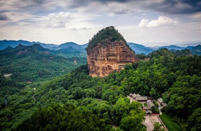 麥積山石窟 麥積山石窟