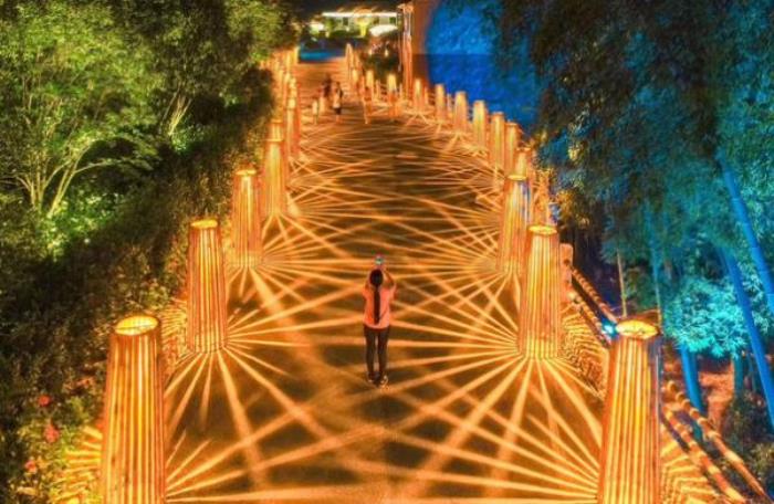 蔓塘里大地之光景區(qū) 蔓塘里大地之光景區(qū)