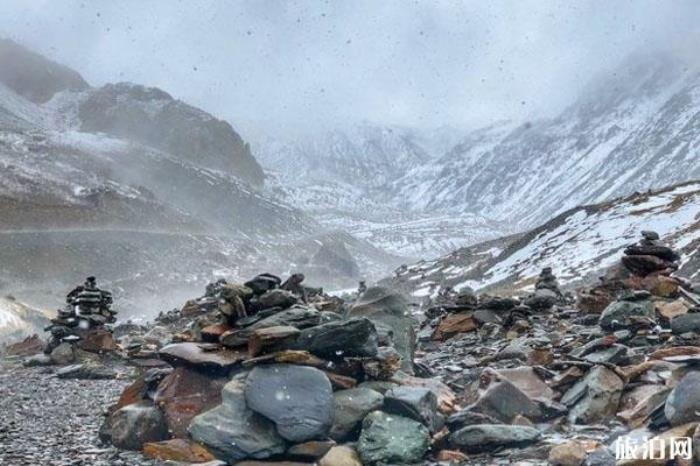 崗什卡雪峰景區