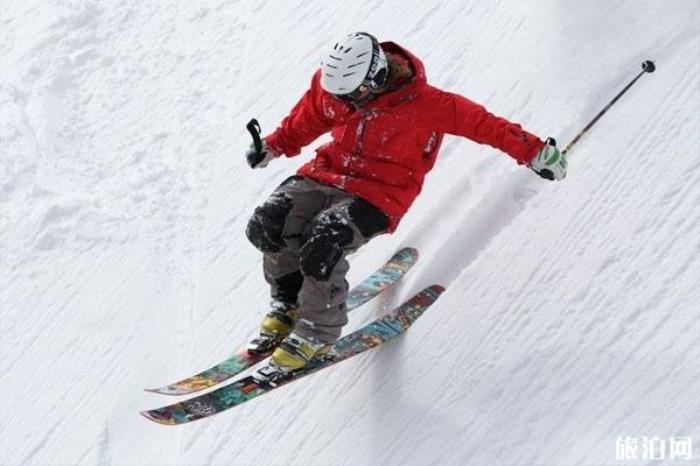 霜雪滑雪場景區介紹