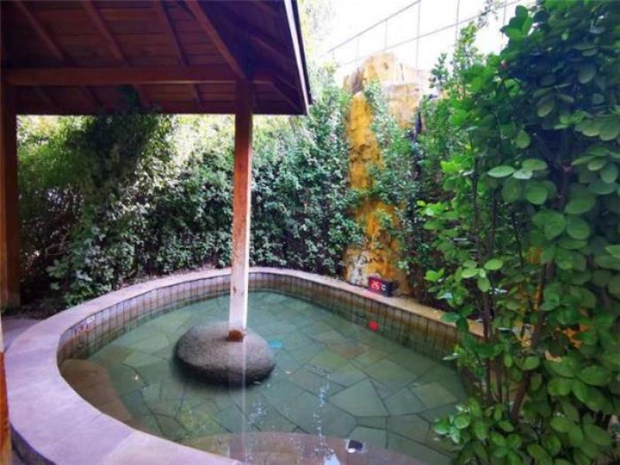 青州江南溫泉度假村