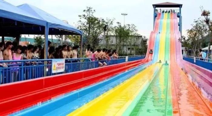 東錢湖水上樂園