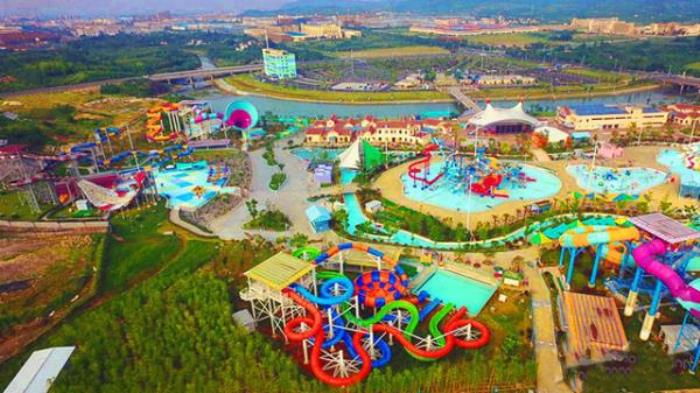 安吉歡樂風暴水上樂園 安吉歡樂風暴水上樂園