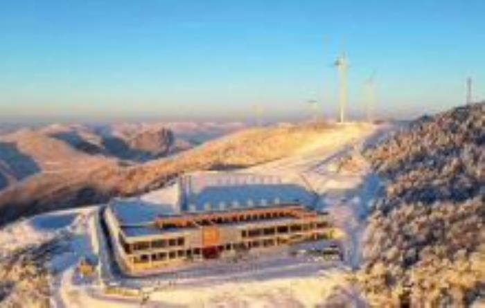 五峰國際滑雪場湖北景點